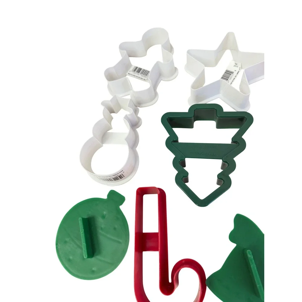 Unbranded Cookie Cutters Multi Christmas Set 12pc Red Green White Holiday Shapes